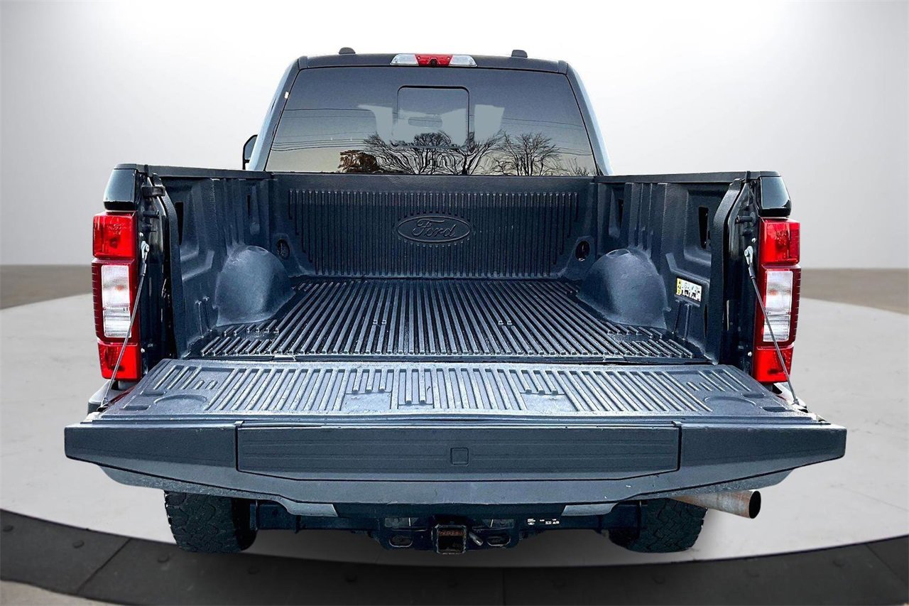 Used 2022 Ford F250 Lariat w/ Tremor Off-Road Package image 26