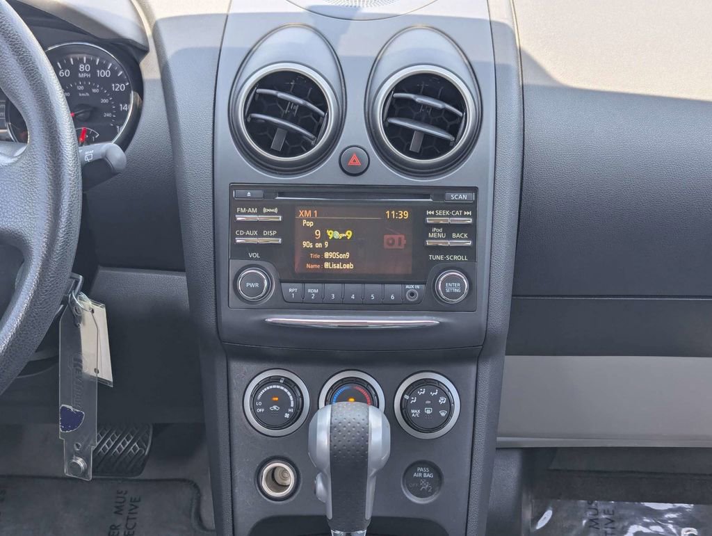 Used 2015 Nissan Rogue S w/ Convenience Package image 18