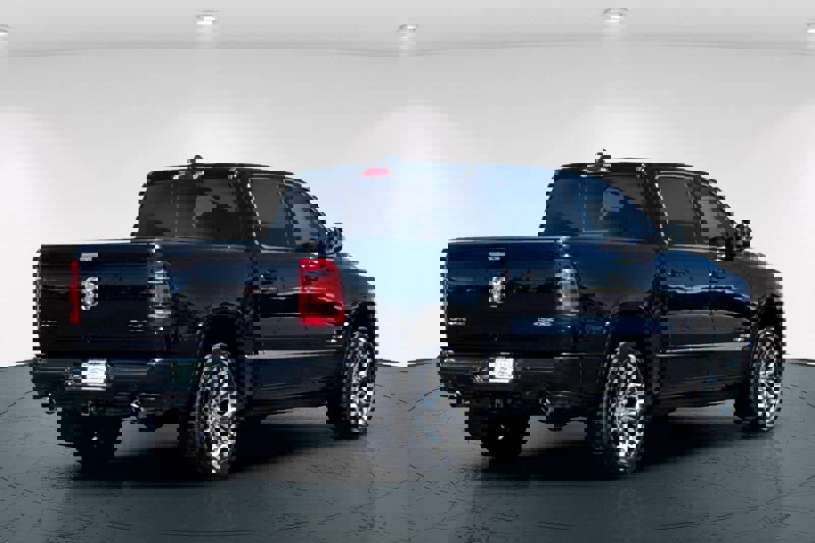 Used 2019 RAM 1500 Limited image 2