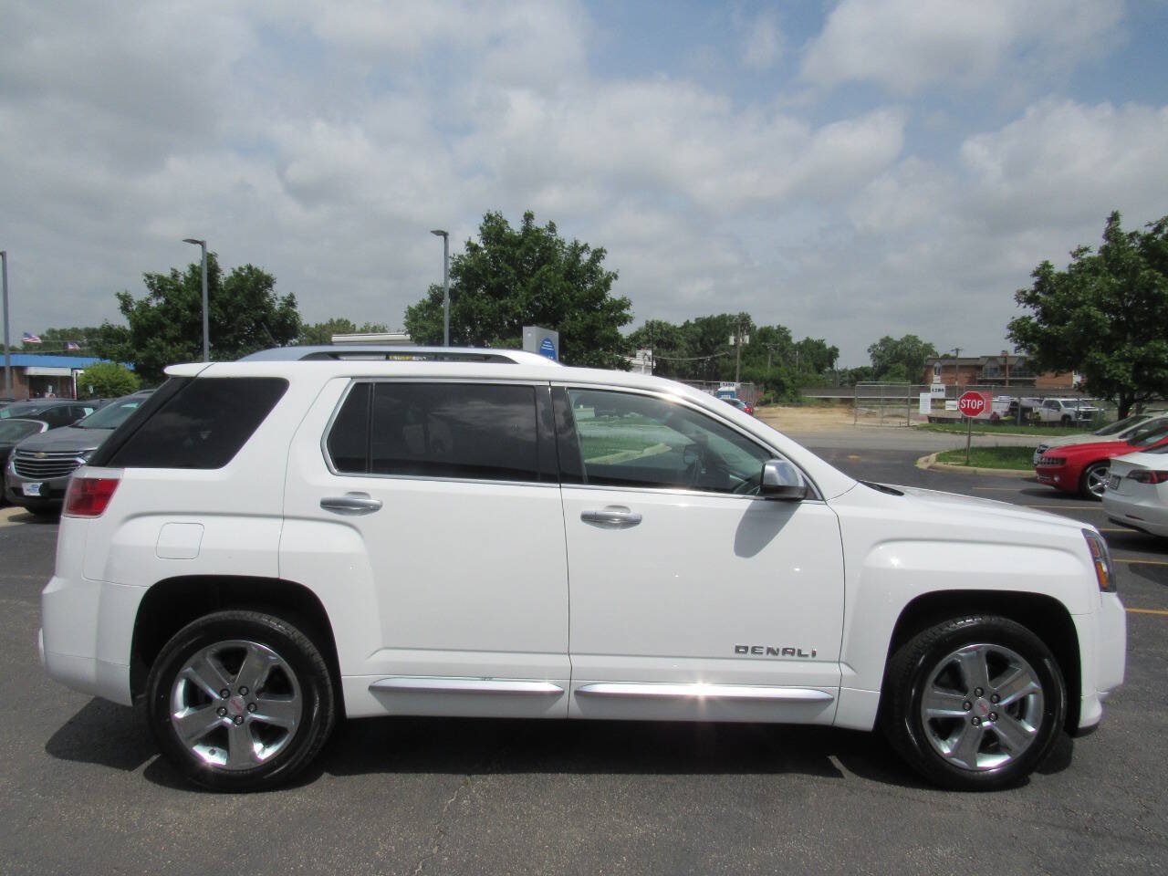 Used 2015 GMC Terrain Denali FWD image 17