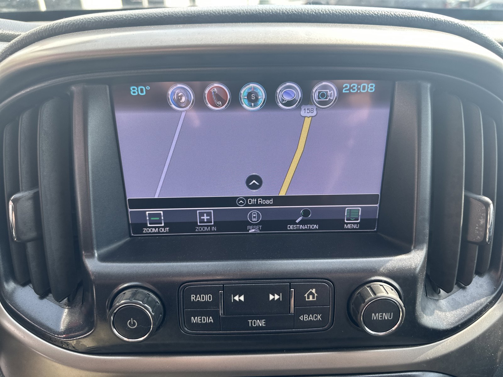 Used 2018 Chevrolet Colorado Z71 AWD/4WD image 15