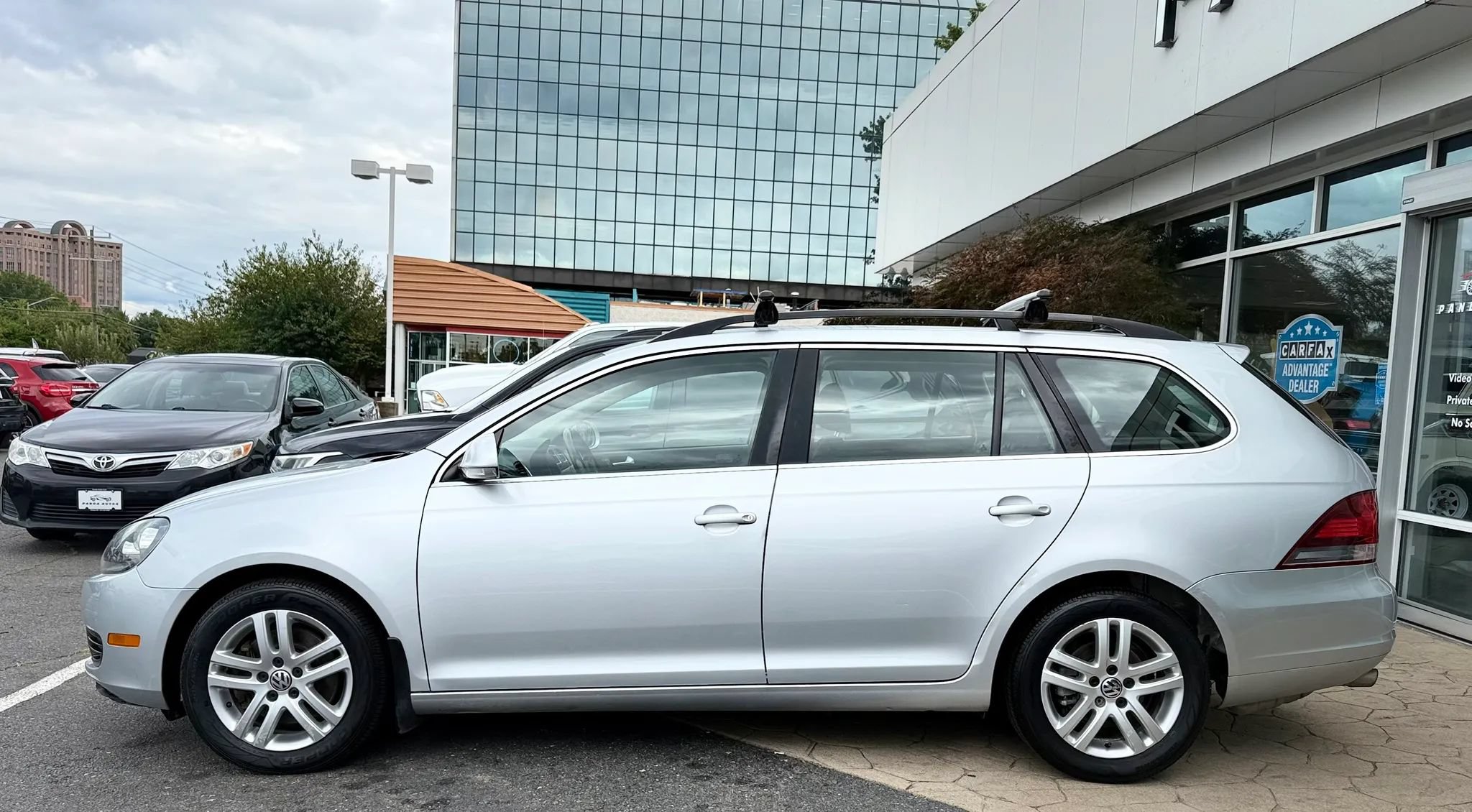 Used 2014 Volkswagen Jetta TDI FWD image 4