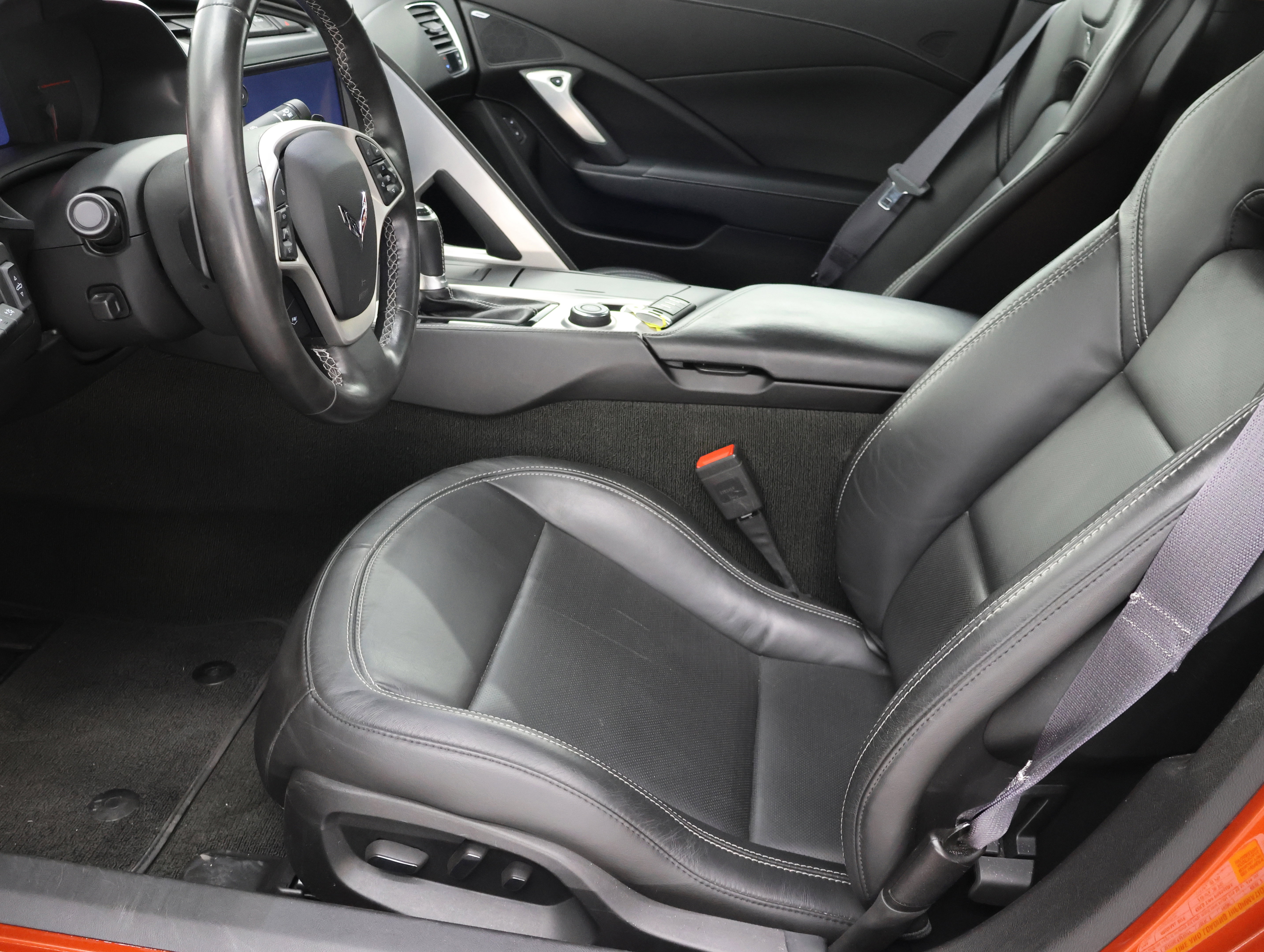 Used 2015 Chevrolet Corvette Stingray Convertible w/ 2LT Preferred Equipment Group RWD image 8
