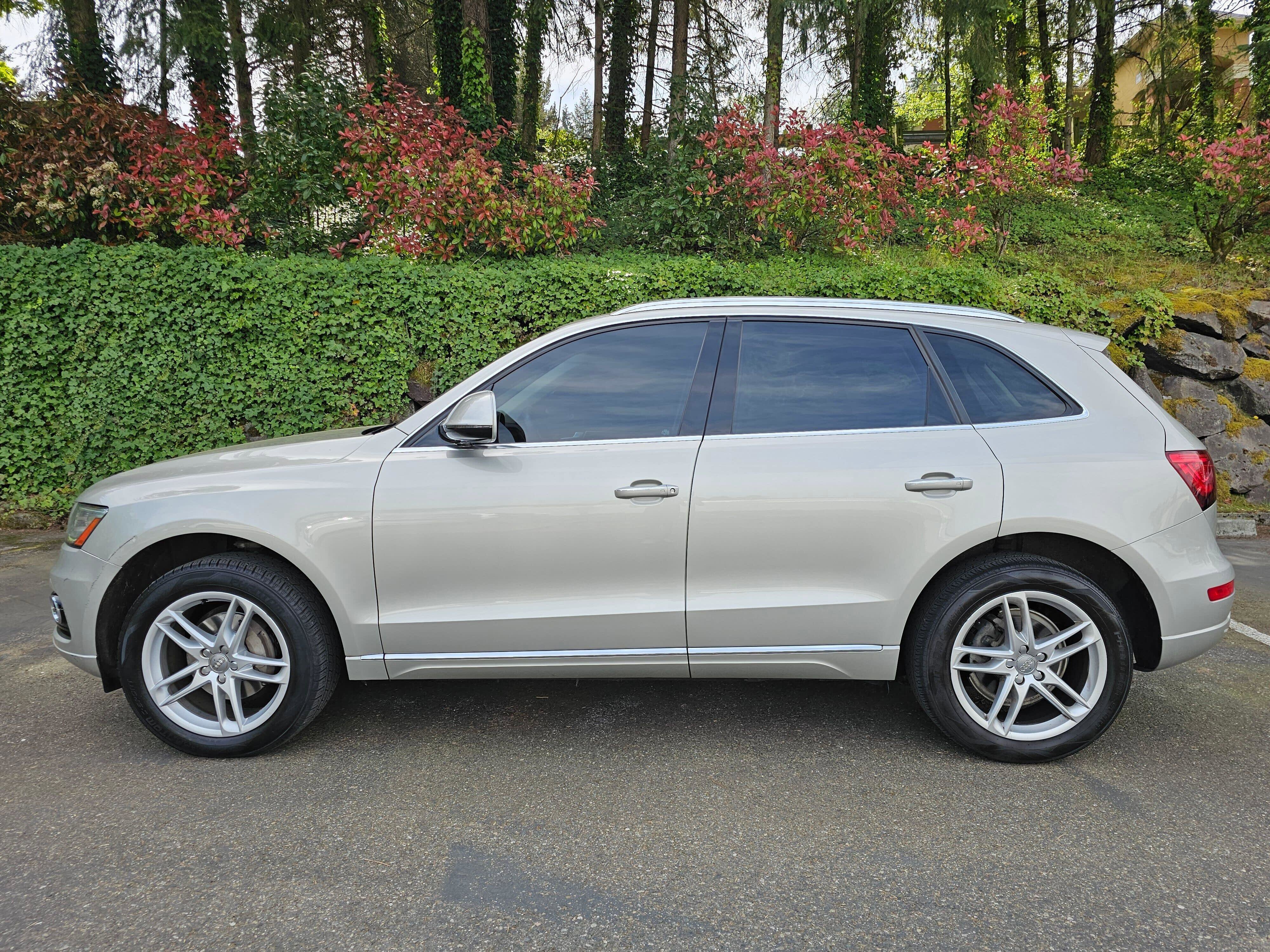 Used 2015 Audi Q5 2.0T Premium Plus AWD/4WD image 4