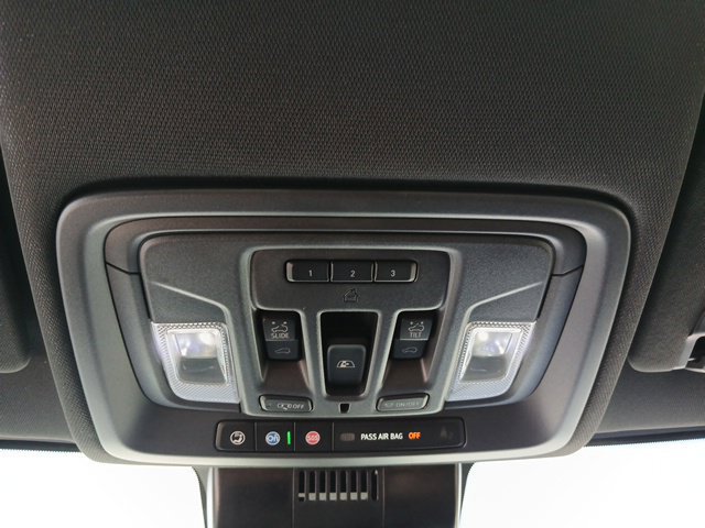 Used 2025 Chevrolet Silverado 3500 High Country w/ Technology Package AWD/4WD image 57