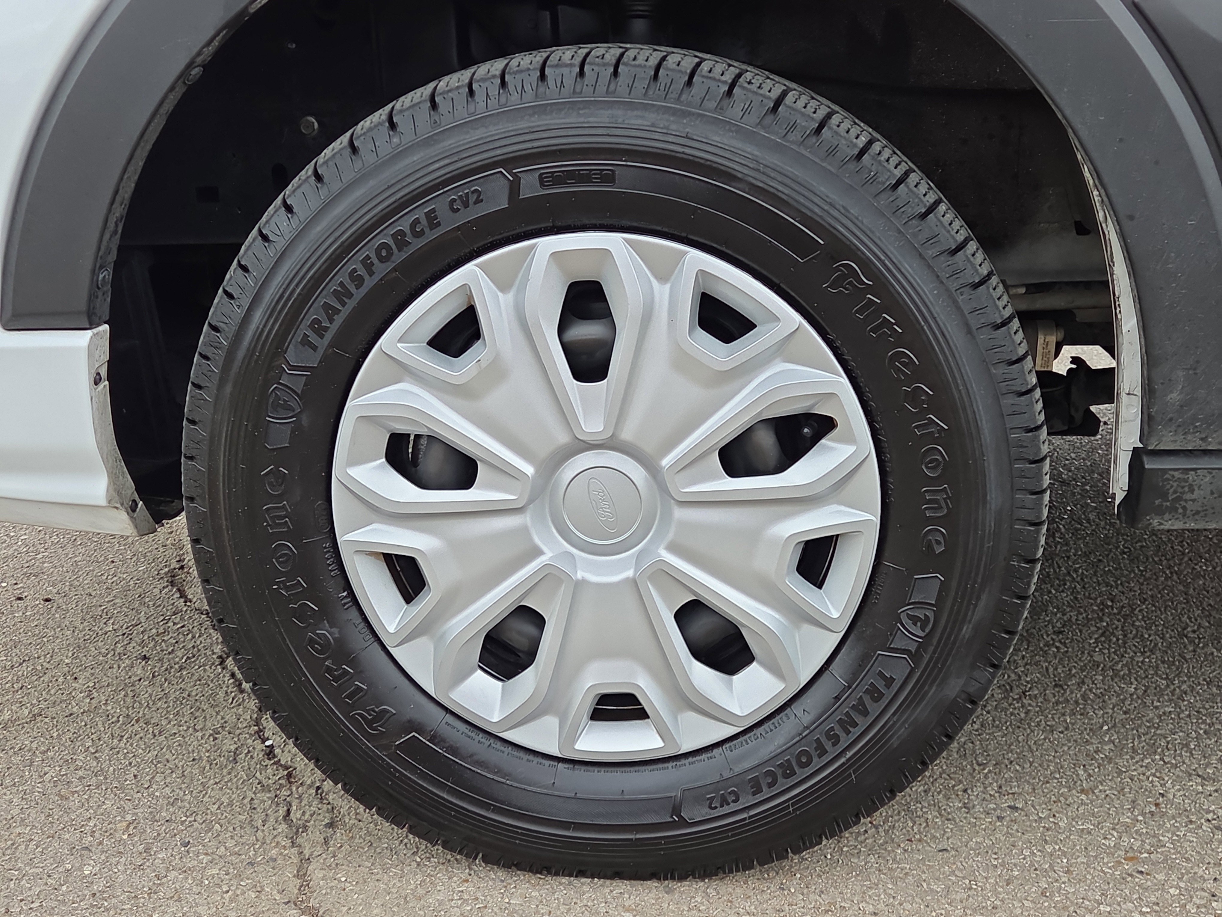 Used 2023 Ford Transit 350 XLT image 9