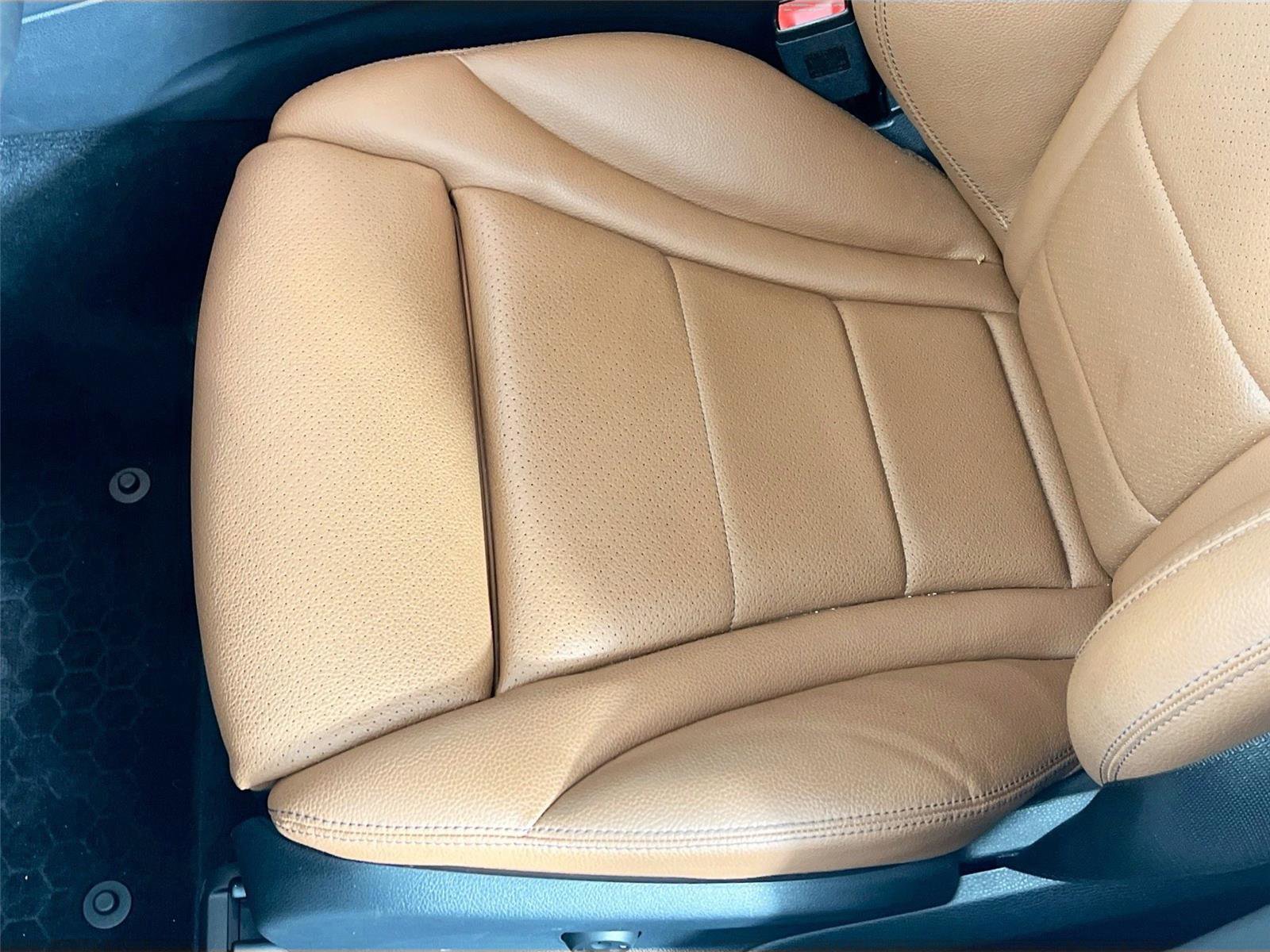 Used 2022 Mercedes-Benz GLC 300 4MATIC Coupe image 13