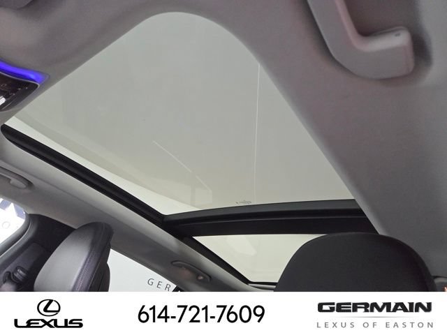 Used 2024 Mercedes-Benz GLC 300 4MATIC image 33