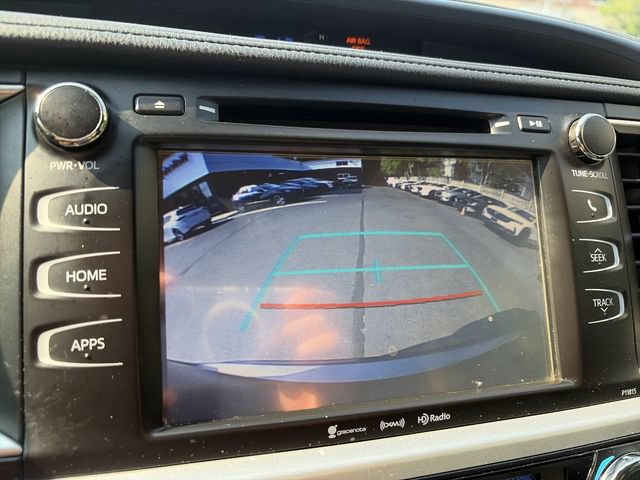 Used 2019 Toyota Highlander Plus AWD/4WD image 17