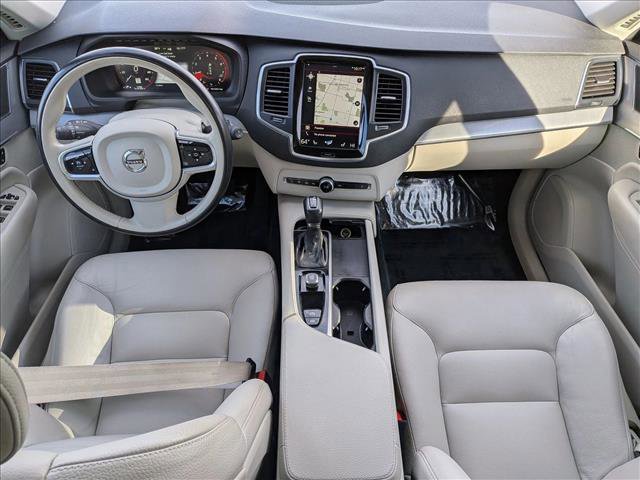 Used 2022 Volvo XC90 T5 Momentum w/ Climate Package image 19