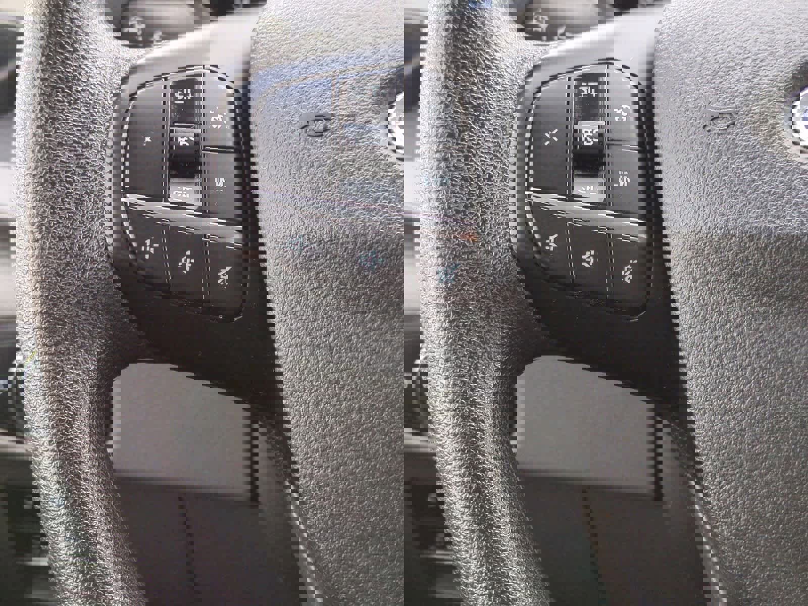 Used 2023 Ford Transit 350 XLT image 26