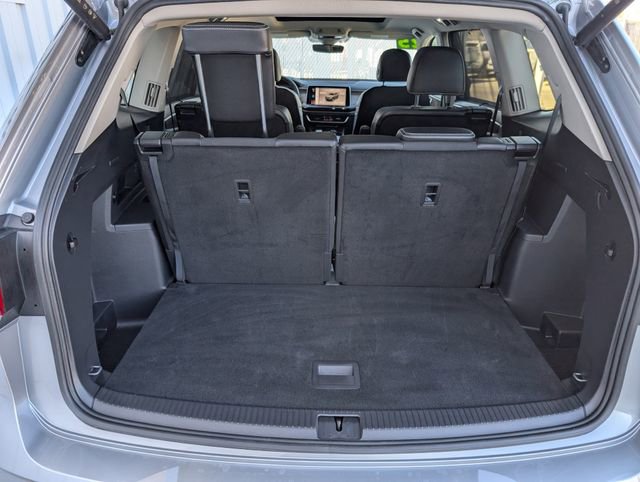 Used 2025 Volkswagen Atlas SEL image 27