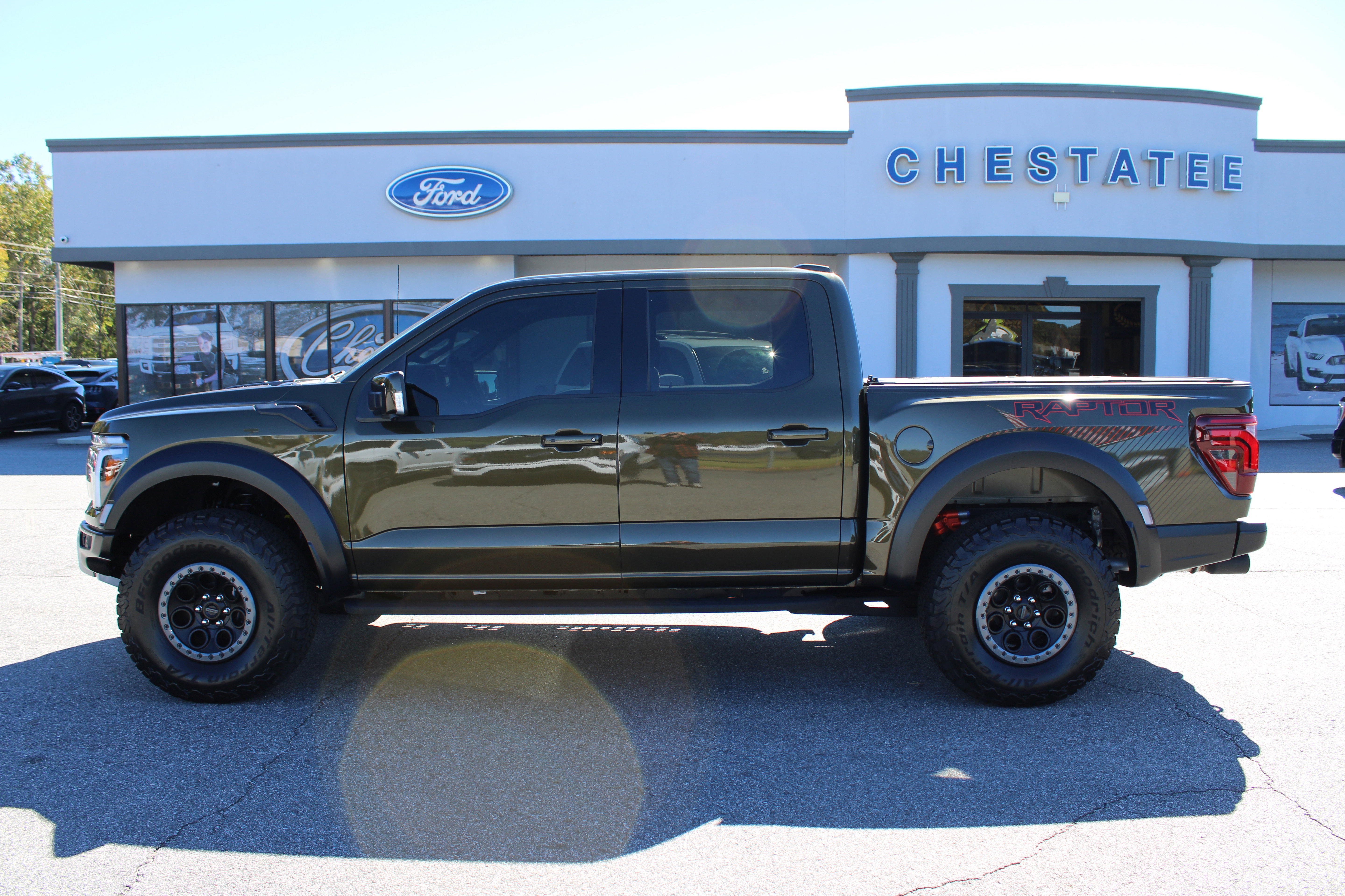 Used 2025 Ford F150 Raptor AWD/4WD video 1