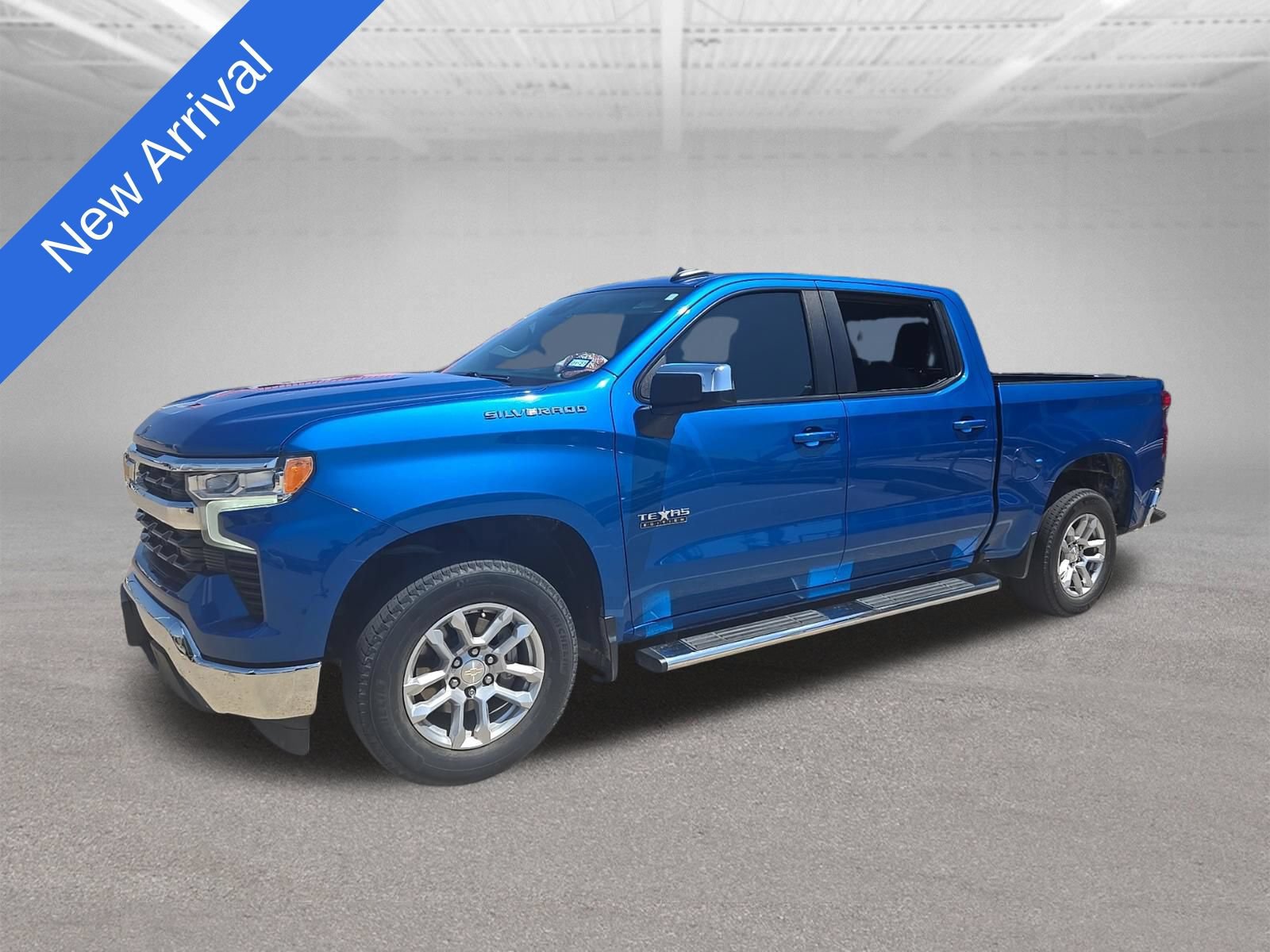 Used 2023 Chevrolet Silverado 1500 LT RWD image 1