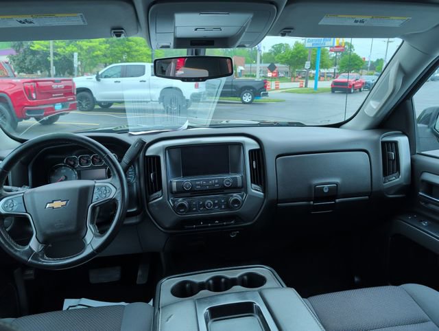 Used 2018 Chevrolet Silverado 1500 LT w/ All Star Edition AWD/4WD image 12