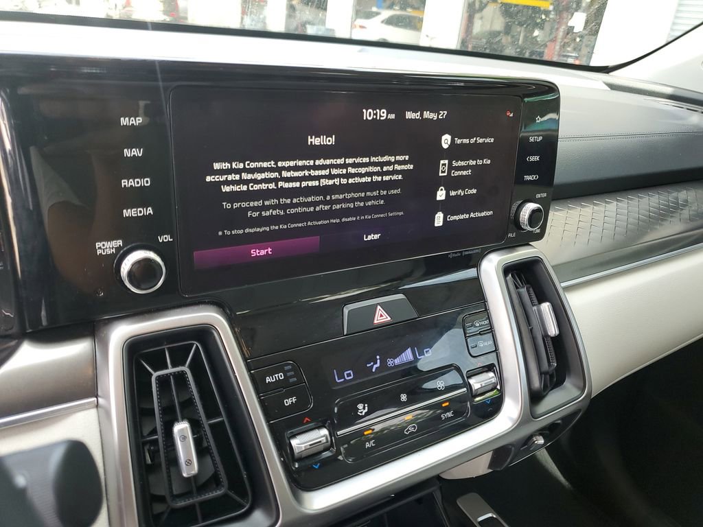 Certified 2023 Kia Sorento S FWD image 27