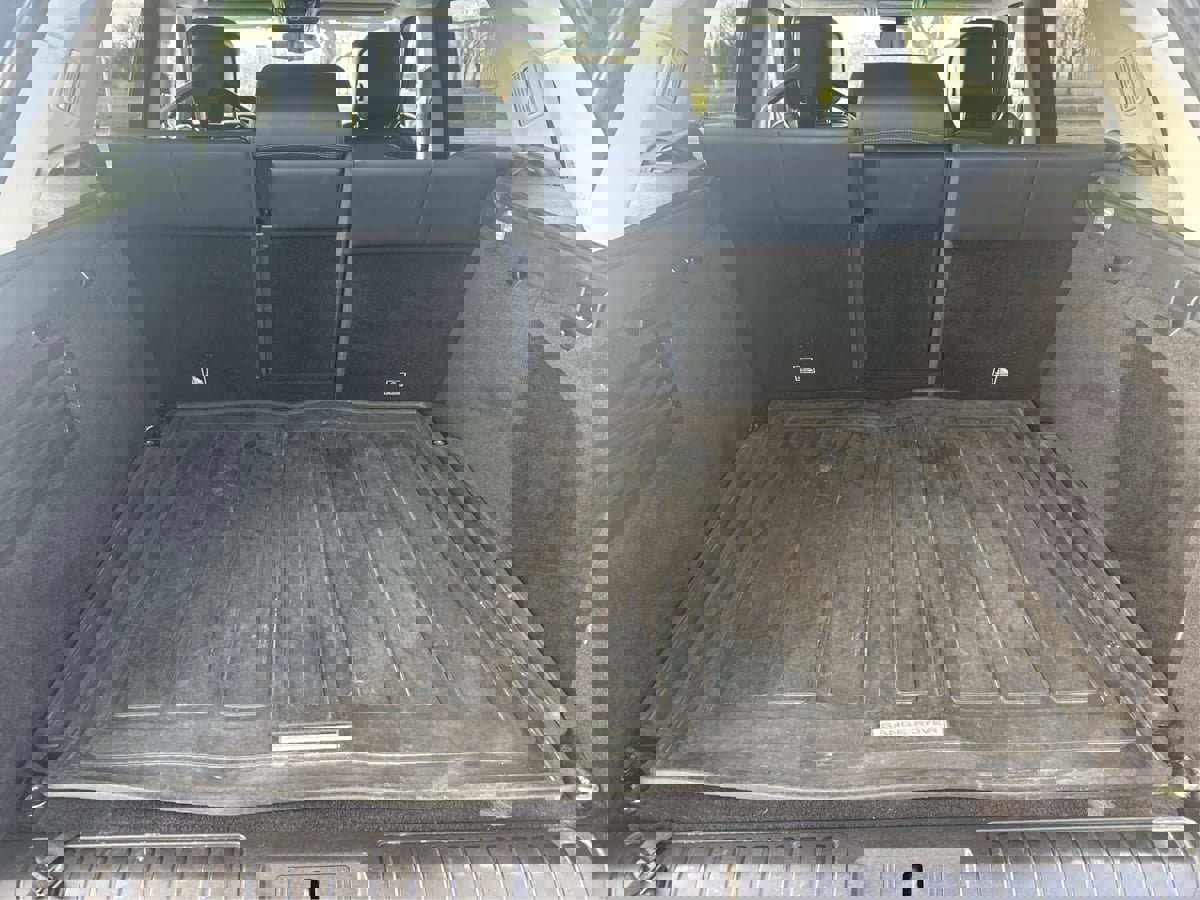 Used 2020 Land Rover Range Rover Sport HSE Dynamic image 27