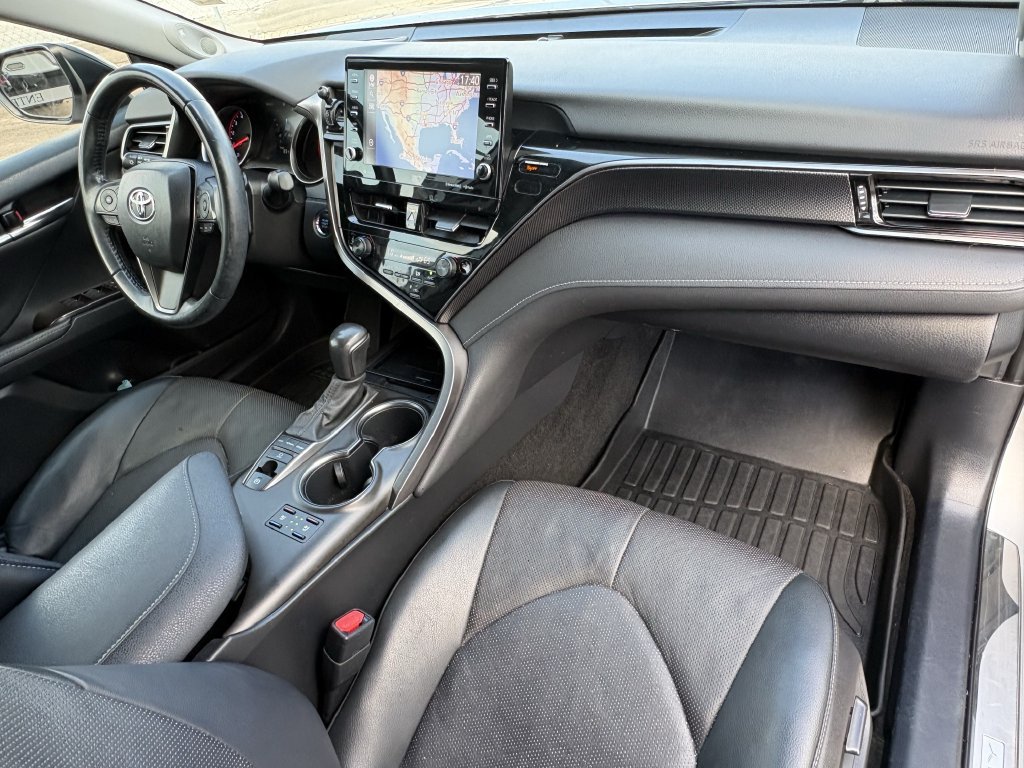 Used 2021 Toyota Camry XSE FWD image 27