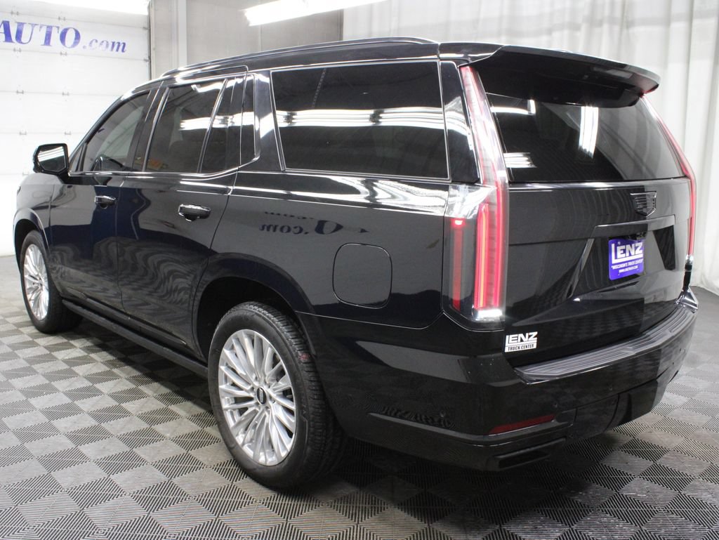 Used 2025 Cadillac Escalade Premium Luxury w/ Touring Package AWD/4WD image 7