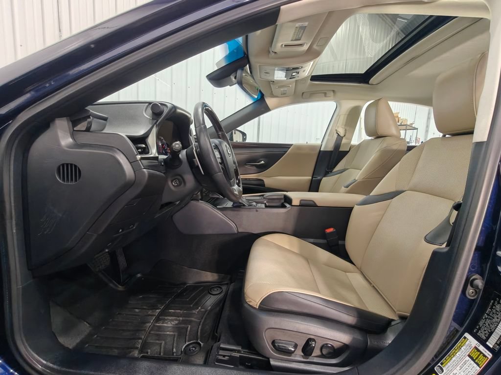 Used 2020 Lexus ES 350 w/ Premium Package FWD image 29