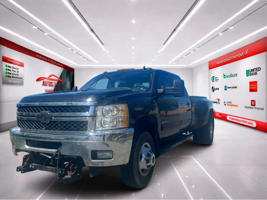 Used 2011 Chevrolet Silverado 3500 LTZ w/ LTZ Plus Package AWD/4WD image 2