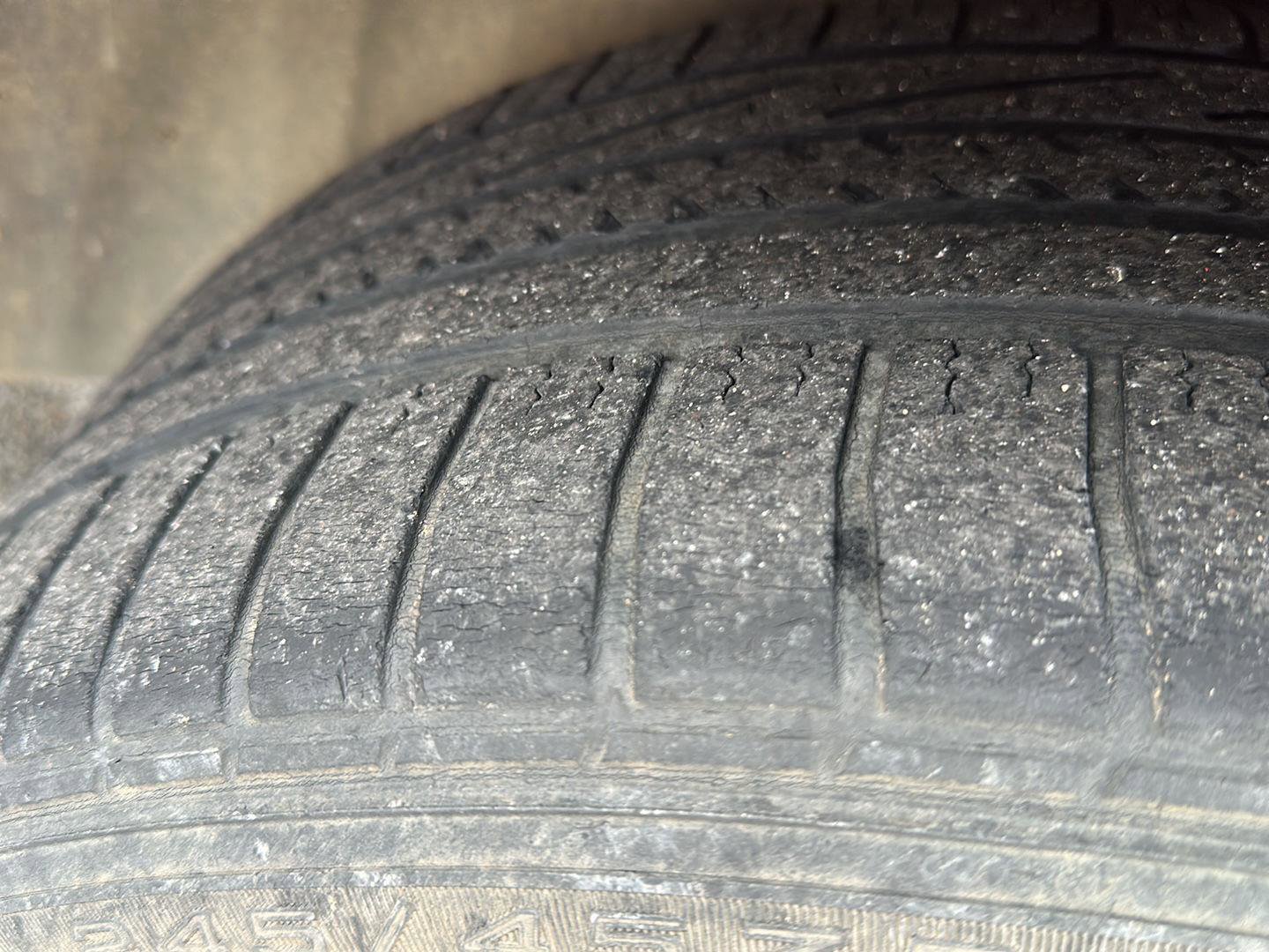 Used 2020 Dodge Challenger R/T w/ Plus Package image 11