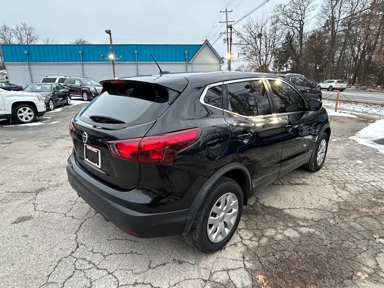 Used 2018 Nissan Rogue Sport S image 10