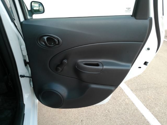Used 2014 Nissan Versa Note S FWD image 19