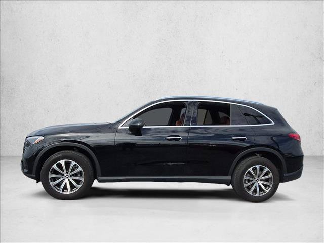 Used 2023 Mercedes-Benz GLC 300 image 8