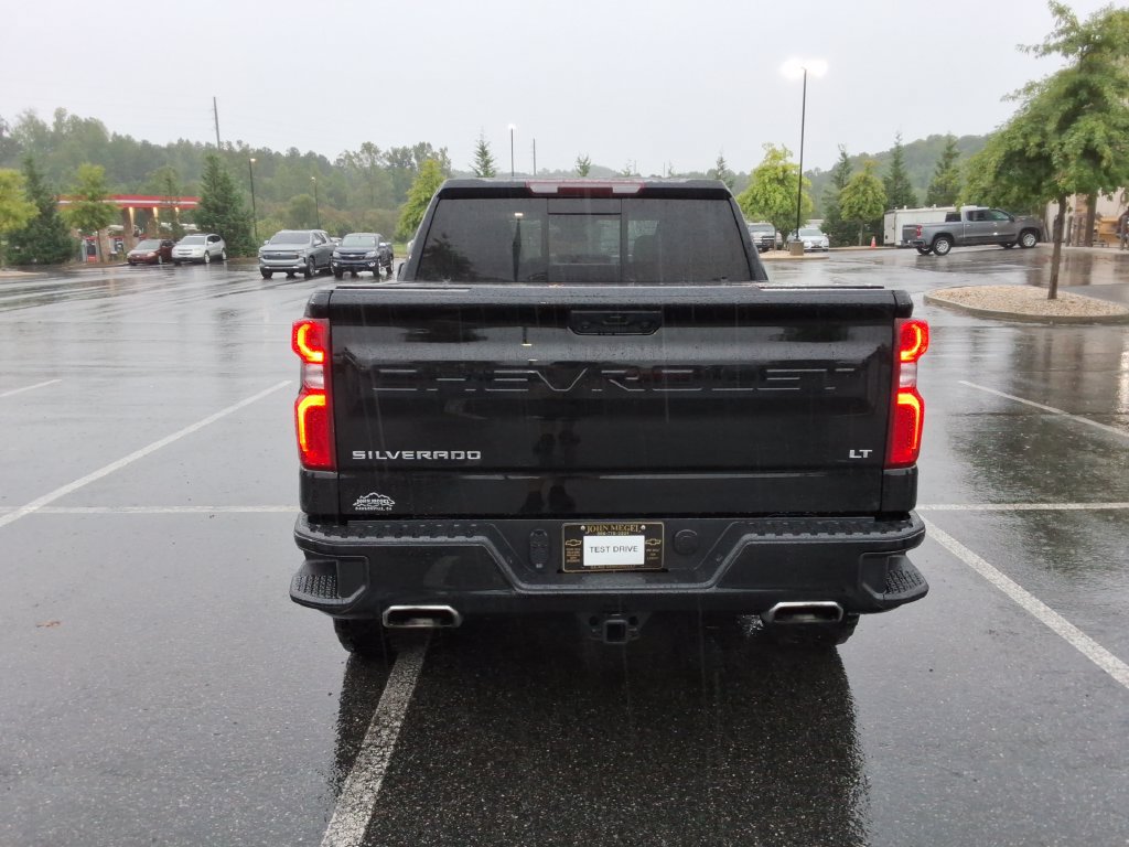 Certified 2024 Chevrolet Silverado 1500 LT Trail Boss w/ Convenience Package II AWD/4WD image 6