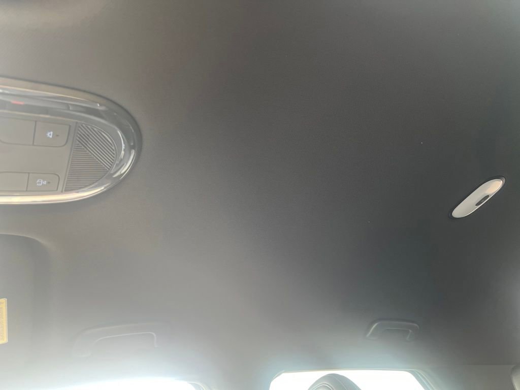 New 2025 Hyundai Ioniq 5 N Base image 26