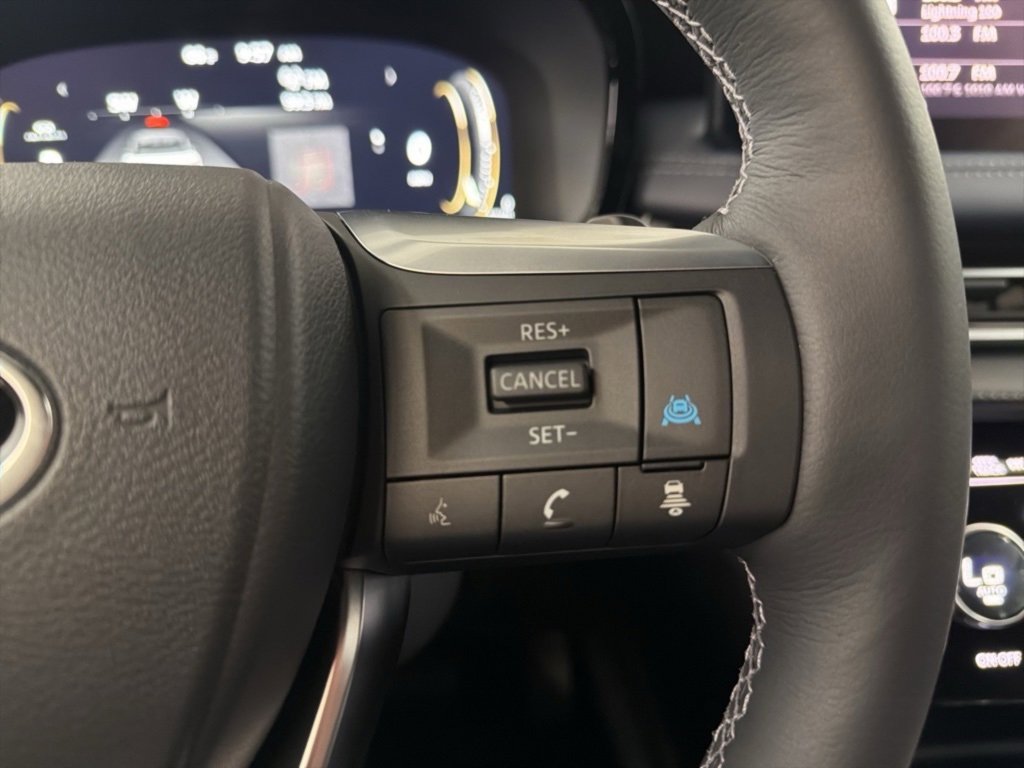 New 2026 INFINITI QX60 Sport image 13