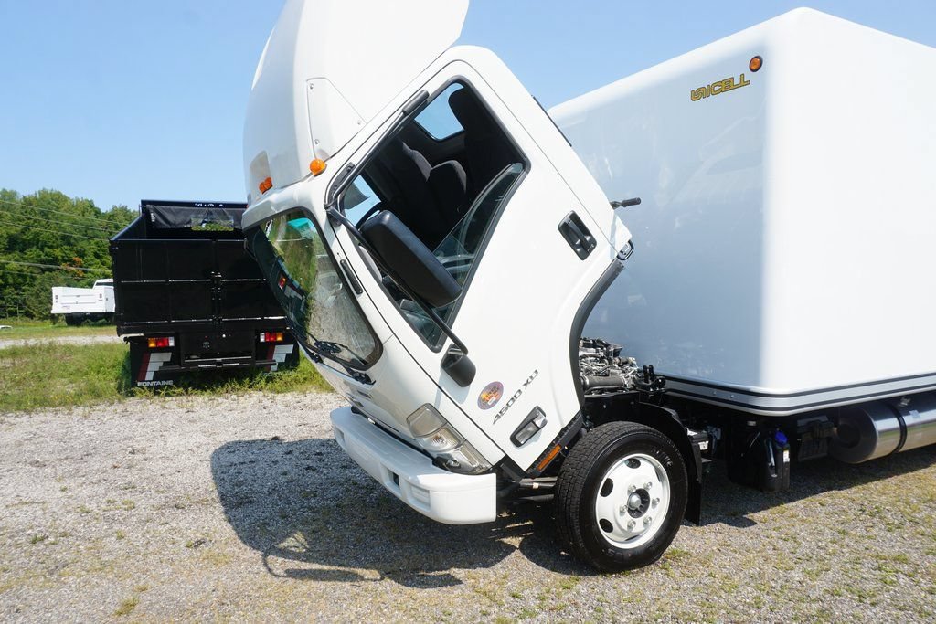 New 2024 Chevrolet Low Cab Forward 4500 XD RWD image 21
