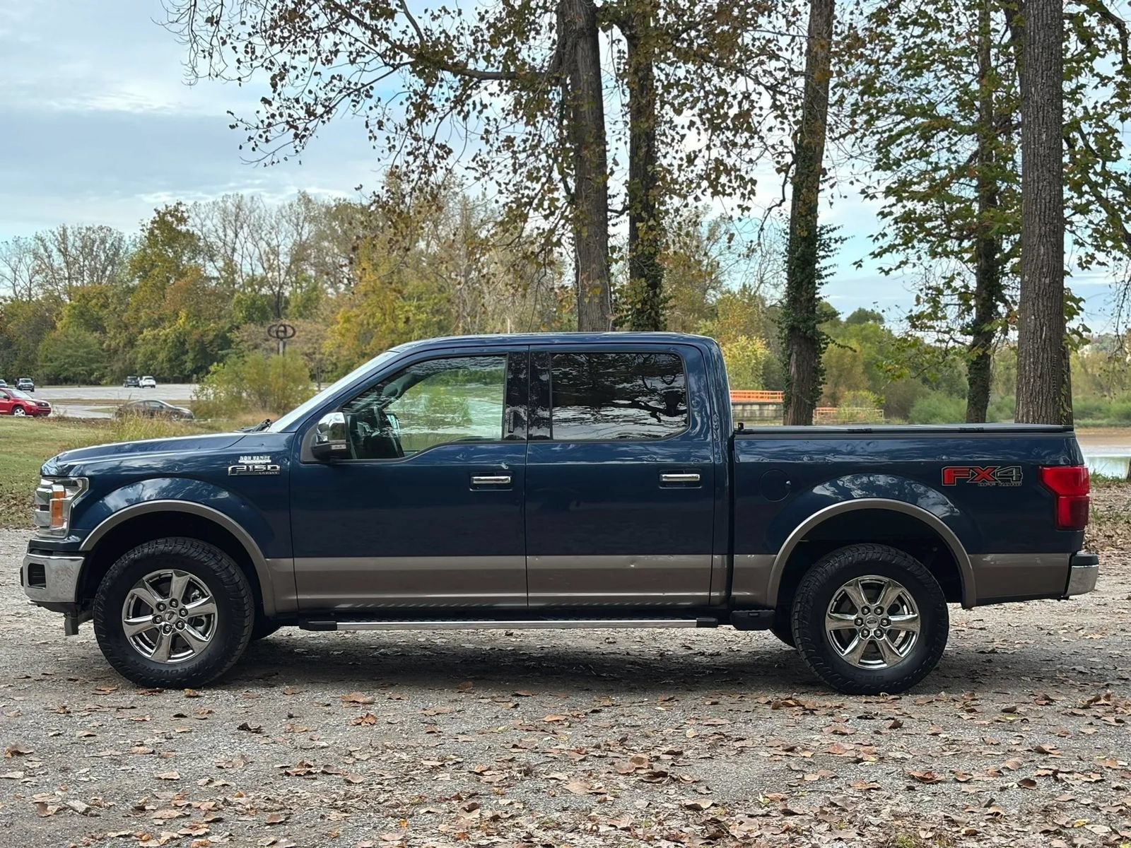 Used 2019 Ford F150 Lariat AWD/4WD image 11