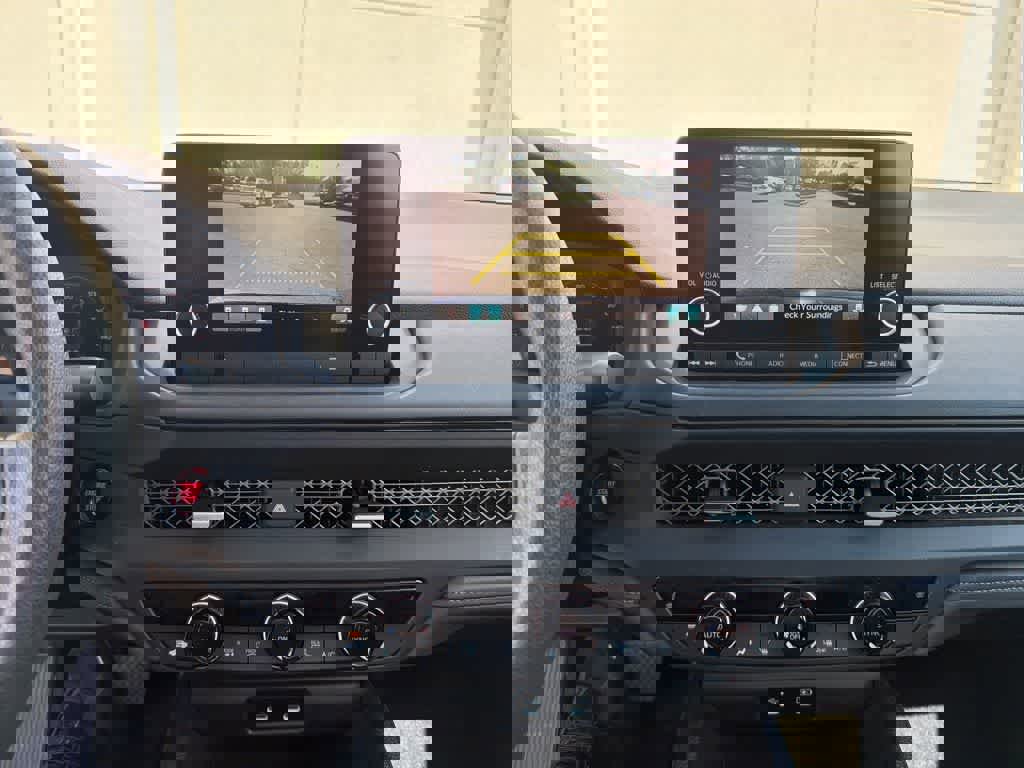 Used 2023 Honda Accord EX image 19