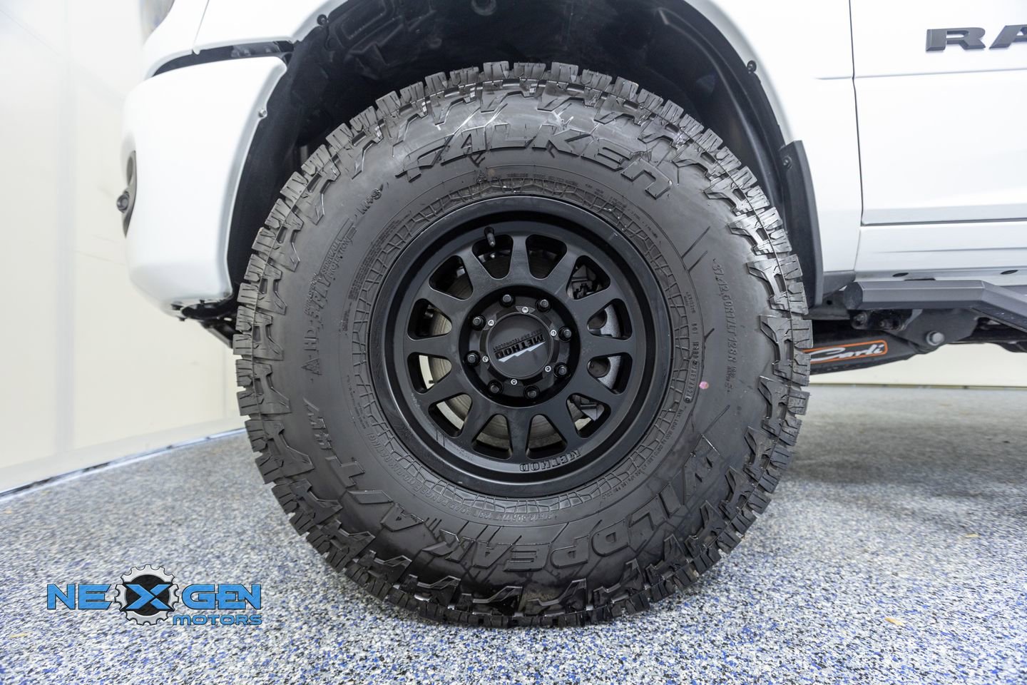 Used 2025 RAM 3500 Laramie w/ Night Edition image 47