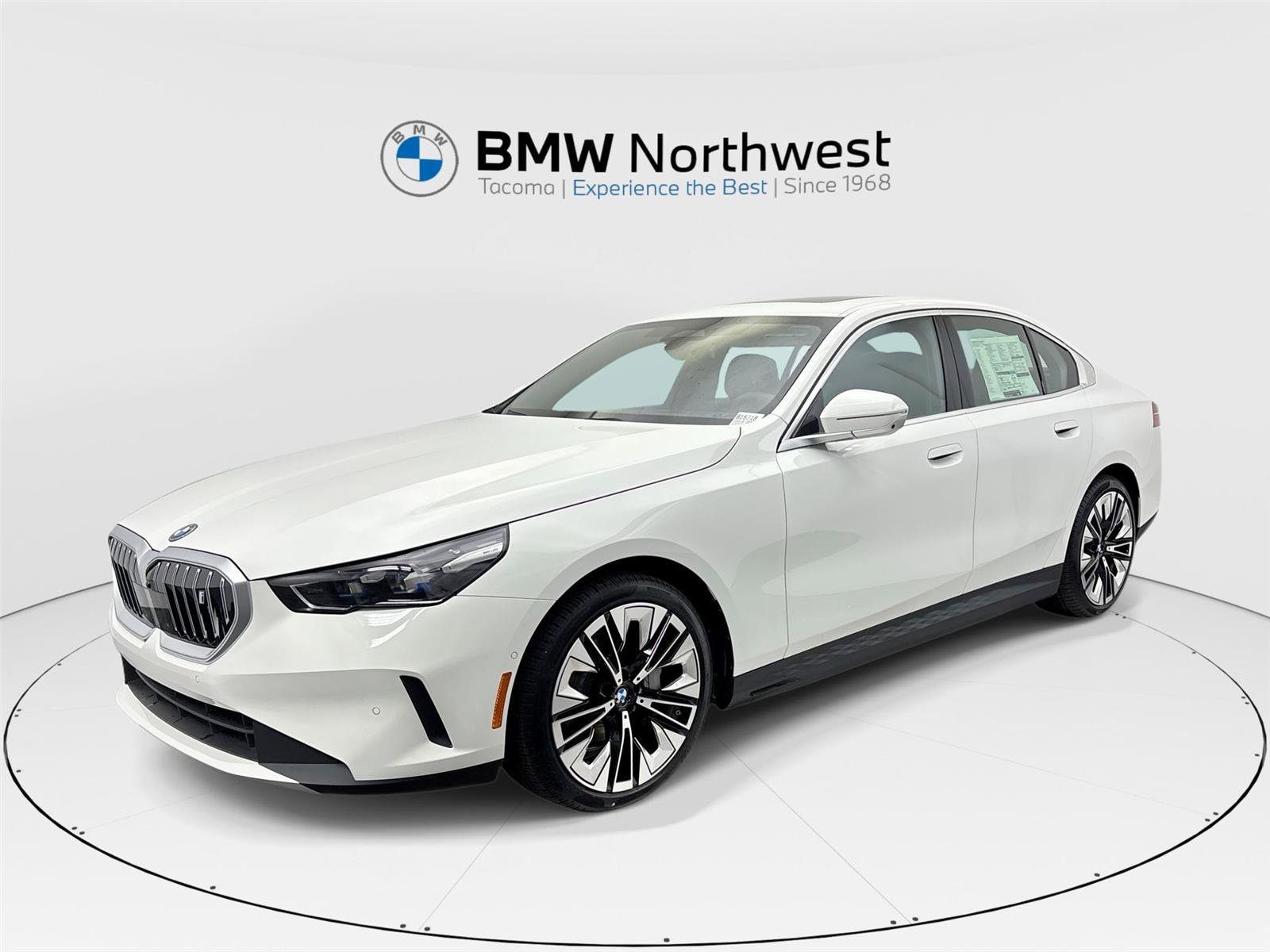 New 2026 BMW i5 eDrive40