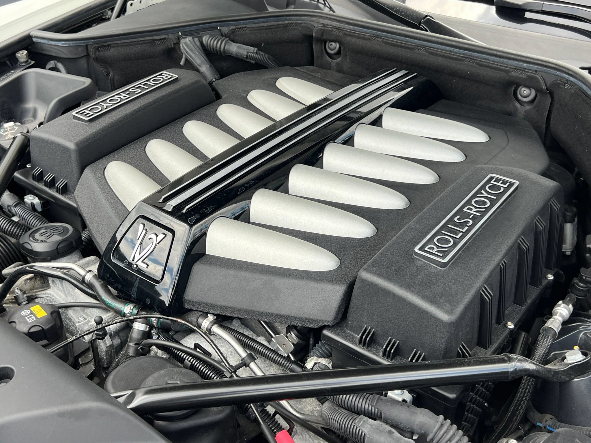 Used 2015 Rolls-Royce Wraith RWD image 30