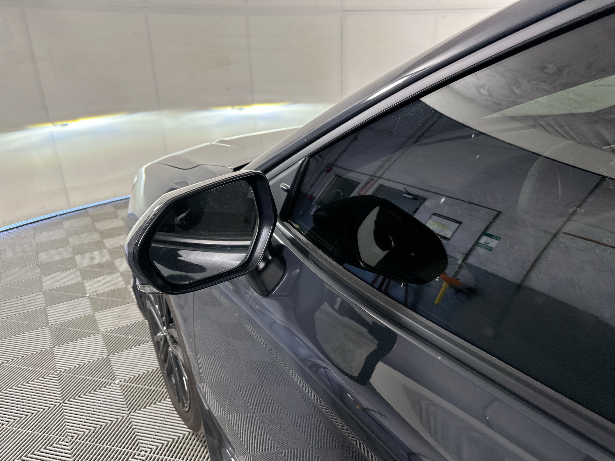 Used 2025 Toyota Camry SE FWD image 10