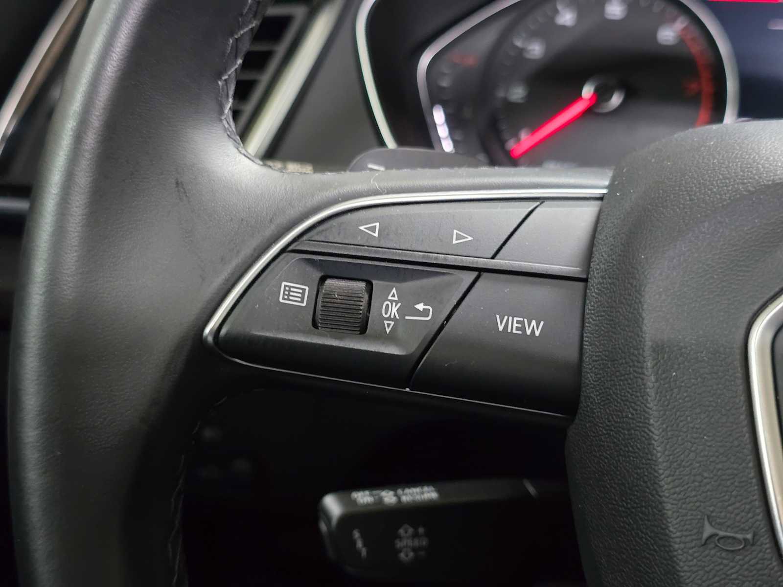 Used 2022 Audi Q5 2.0T Premium w/ Convenience Package image 34