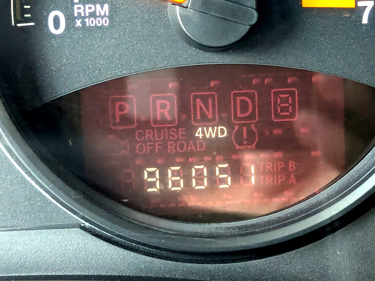 Used 2017 Jeep Compass Sport w/ Power Value Group image 18