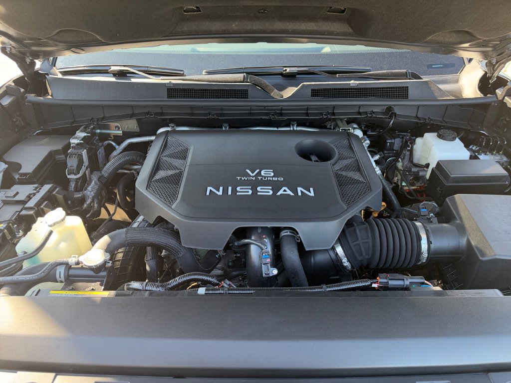 New 2027 Nissan Armada PRO-4X AWD/4WD image 19