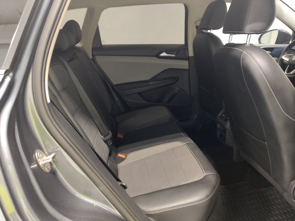 Used 2022 Volkswagen Taos SE AWD/4WD image 19