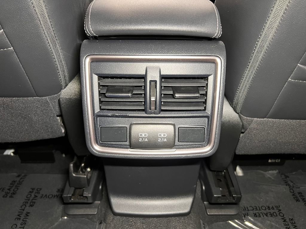 Used 2022 Subaru Forester Limited AWD/4WD image 18