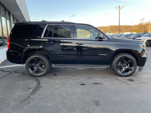 Used 2020 Chevrolet Tahoe LT w/ Luxury Package image 4