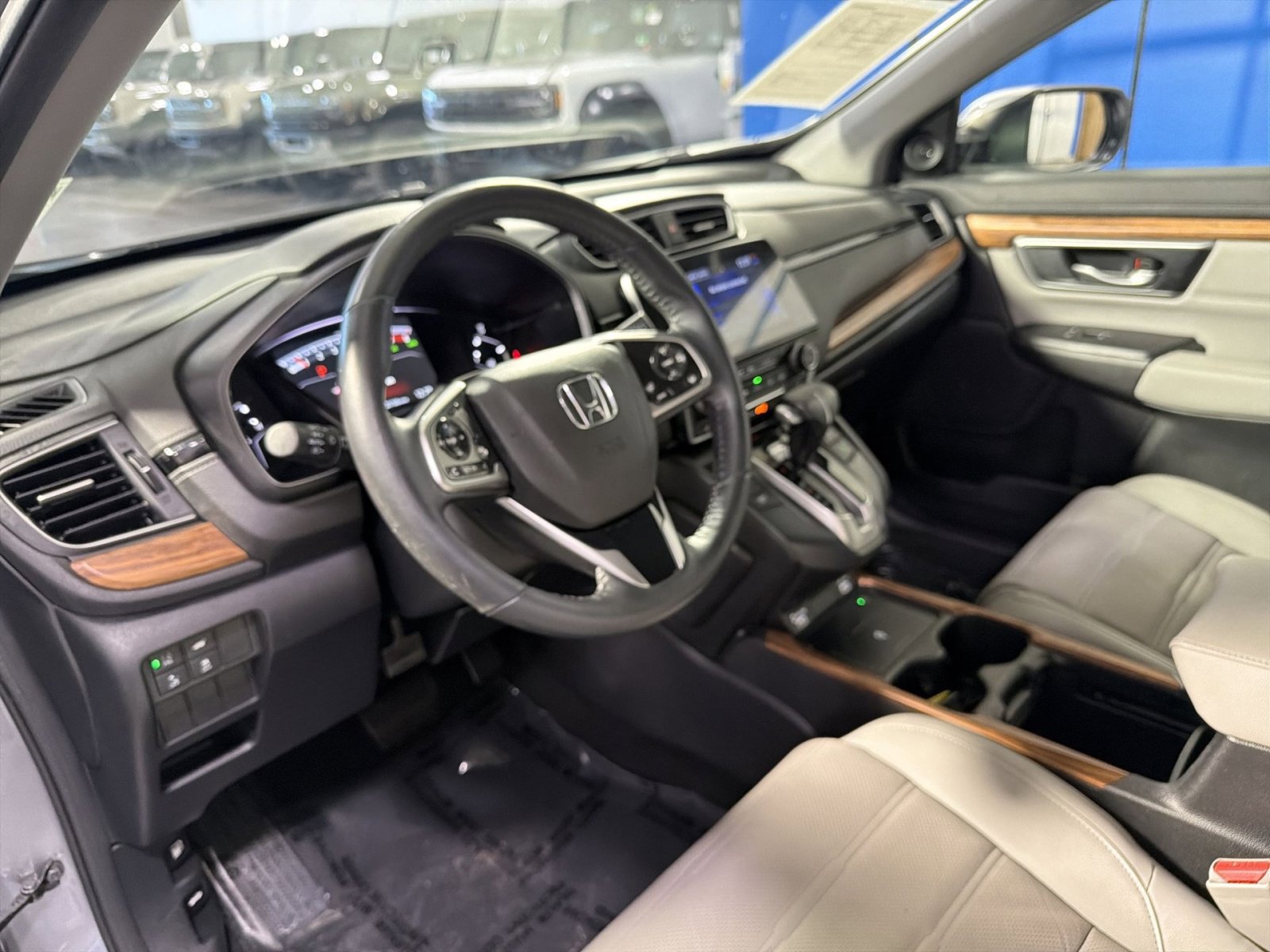 Used 2022 Honda CR-V Touring image 21