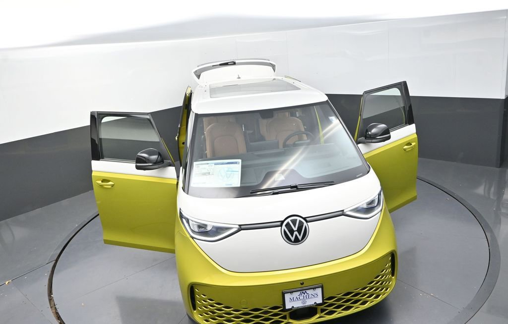 New 2025 Volkswagen ID. Buzz Pro S Plus AWD/4WD image 30