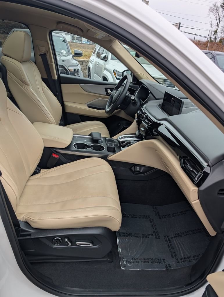 Used 2023 Acura MDX SH-AWD w/ Technology Package image 21