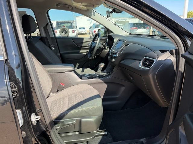 Used 2024 Chevrolet Equinox LT AWD/4WD image 45