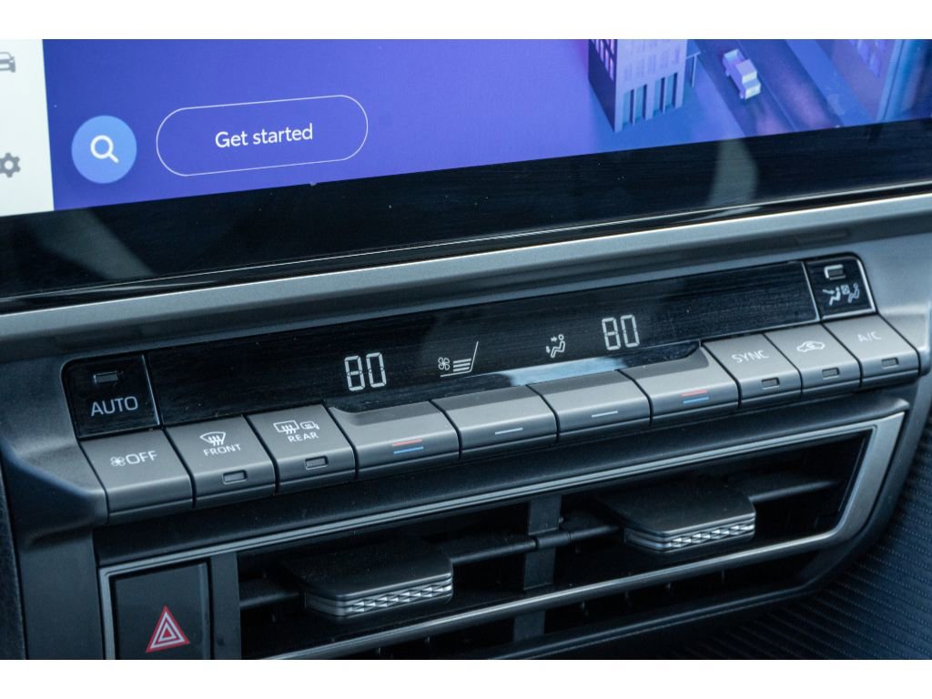 Certified 2025 Toyota Camry SE image 25